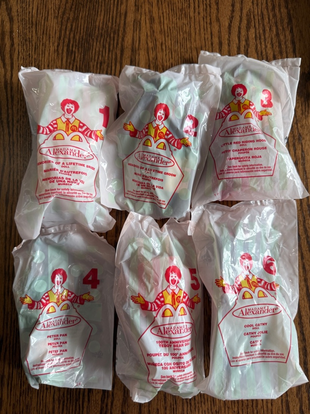 McDonald’s 2002 Madame Alexander Dolls Happy Meal Toys Complete set of 6 NIB
